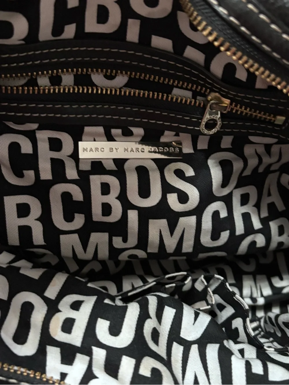 Marc by Marc Jacobs vintage Black Pebbled Satchel Zip Buckle Logo Silver HW - Picture 11 of 15